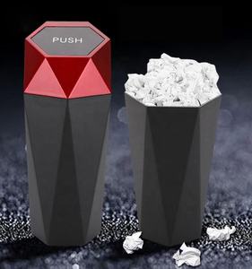 سلة مهملات بلاستيكية جديدة للسيارة مع غطاء، حاوية تخزين للكونسول، سلة قمامة صغيرة للسيارة والمنزل - Product Image 5