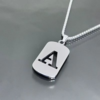 Collier polyvalent avec lettres anglaises à 26 caractères pour couples, chaîne en acier inoxydable, perle, design simple et tendance pour homme et femme