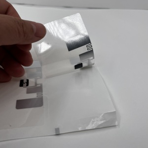 สติ๊กเกอร์ฉลาก RFID UHF ขนาด 73*25 มม. ราคาโรงงานมาตรฐานสหรัฐอเมริกา สำหรับการระบุตัวตนระยะไกล - Product Image 6