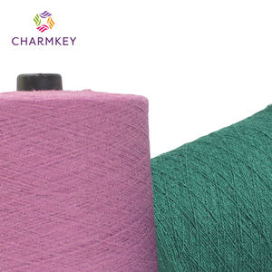 Hilo de Fantasía Sarry Loop 100% Poliéster 21NM/1 Texturizado Bouclé Teñido Ecológico para Tejer Suéteres, Bufandas y Decoración - Product Image 2