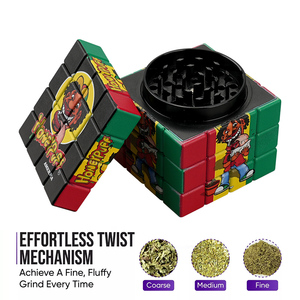 HoneyPuff 4x4 Rubik Cube Grinder, broyeur à tabac portable en plastique avec couvercle et engrenages - Product Image 6