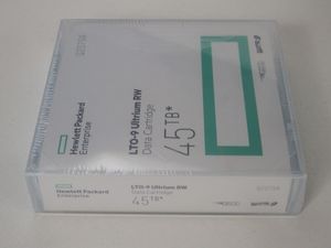 Q2079A LTO-9 Ultrium 28,8 PB Capacité 72,45 TB/h Débit de transfert 3U Facteur de forme Dispositif de stockage de données Disque de stockage Stock HPE LTO-9 Ultrium 4 - Product Image 2