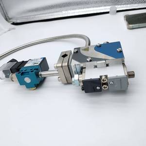 <span class=keywords><strong>Pistolet</strong></span> à colle thermofusible pneumatique automatique industriel 8503925/8503591 pour l'emballage/la reliure/le produit de matériel d'étanchéité de carton - Product Image 6