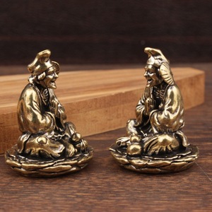 Figurine en laiton Ji Gong, ornement de méditation, décoration de la maison, statue de collection unisexe - Product Image 3