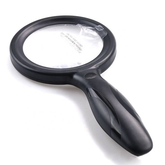 8011-33L Eye-Caring Magnifier with 33-LED Ring Light, Touch Switch, 3 Brightness Levels, and USB Charging Cable