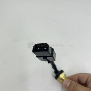 Capteur de température du liquide de refroidissement Senwitt 11419485 pour excavatrice Volvo - Product Image 2