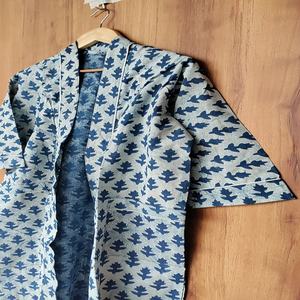 Bata Kimono de Algodón Azul de Tallas Grandes de Alta Calidad, Ropa de Estar con Estampado Floral Hecho a Mano, Disponible a Precio Mayorista - Product Image 3