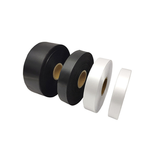 Etiquettes personnalisées sérigraphiées pour vêtements tissu coton et nylon satiné Tpu instructions d'entretien et de lavage pour vêtements soie - Product Image 3