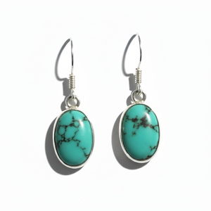 Pendientes Colgantes de Plata de Ley Chapados en Oro con Turquesa, Joyería Artesanal con Piedras Preciosas, Regalo Elegante y Único para Mujer - Product Image 1