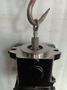 Bomba de Pistones Hidráulicos OEM ZhenYuan Serie A4VG A4VG56 A4VG71, Bomba de Desplazamiento Variable de Pistones Axiales A4VG56DA1D8/32R-NZC02F005S - Product Image 3