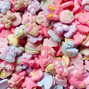 Vente en gros de nouveaux breloques en résine pour ongles 3D Kawaii à la mode mélodie Kawaii décorations de lapin de dessin animé bricolage accessoires de manucure déco - Product Image 3