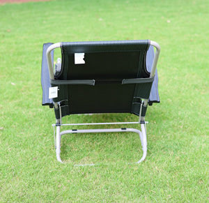 Chaise longue <span class=keywords><strong>de</strong></span> plage portable <span class=keywords><strong>de</strong></span> haute qualité, chaise inclinable pliable pour le <span class=keywords><strong>jardin</strong></span>, l'hôtel, la cour, avec cadre <span class=keywords><strong>en</strong></span> <span class=keywords><strong>fer</strong></span> et coussins - Product Image 5