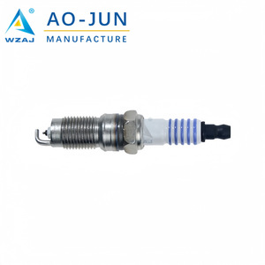 Bujía SP498 1787829 con punta de iridio para motor de gasolina Mustang V6 - Product Image 3