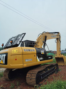 Excavateur Caterpillar Cat320D2L d'occasion lourd à vendre - Product Image 3