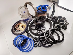 Kit de reparación de sellos para cilindros hidráulicos de brazo y cucharón de excavadoras PC12, PC15, PC18, PC20MR-2, PC35MR-2, PC40, PC45 - Product Image 6