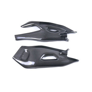 Couvre-bras oscillants en fibre de carbone pour Yamaha YZF-R1 2015-2024 & MT-10 2017-2024 - Product Image 3