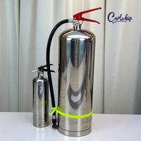 Alat Pemadam Kebakaran Portabel 9L Berbahan Baja Anti Karat Efisiensi Tinggi, Busa Berbasis Air, Waktu Pelepasan 15-30 Detik untuk Kebakaran Energi Baru