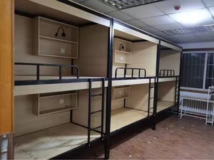 Cama litera cápsula con enchufe integrado, almacenamiento bajo la cama que ahorra espacio, estantería interior para libros, para hostales juveniles. - Product Image 5