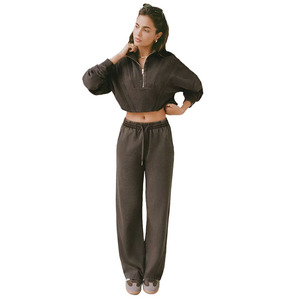 KY Conjunto de salón lavado ácido para mujer Sudadera con capucha recortada de gran tamaño y joggers de pierna ancha Coordenadas de dos piezas vintage - Product Image 1