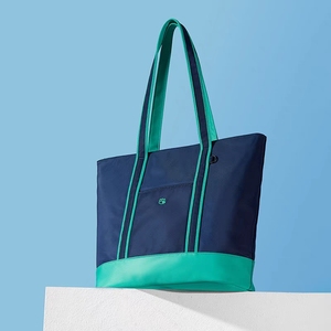 2024 tas <span class=keywords><strong>Tote</strong></span> nilon kapasitas besar kustom tas belanja dengan pegangan grosir tas pantai dengan logo cetak - Product Image 6