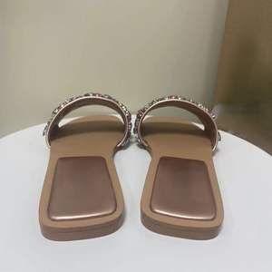 Babouches Femme Colorées à Strass, Antidérapantes, Confortables, Élégantes, Chaussures d'Extérieur, Sandales Plates d'Été pour Femmes - Product Image 5