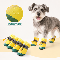 Chaussettes pour animaux de compagnie en coton imperméable à motif animal personnalisé avec semelle en caoutchouc antidérapante pour les promenades sous la pluie des chiens, commandes OEM
