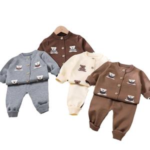 Set Sweater Rajut Tebal Bayi Perempuan Baru Lahir dari Katun Organik dengan Logo Kustom Bordir Grosir - Product Image 6