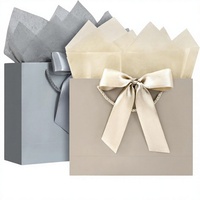 Sacs cadeaux en papier réutilisables de luxe, imperméables, avec finition mate, ruban, matériaux recyclés écologiques, design personnalisé
