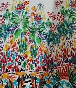 Tela de diseño floral de rayón viscoso de alta calidad para diseñadores de boutique, tops Kurtas elegantes y vestidos étnicos tradicionales - Product Image 5