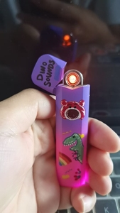 Meilleures ventes 2025 Usine Weipu sur mesure Briquet USB de luxe Boîtes à cigarettes vides électriques portables en plastique Chichas miroir - Product Image 4
