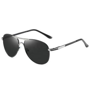 Feirong nouvelles lunettes <span class=keywords><strong>de</strong></span> soleil polarisées rétro pour hommes lunettes <span class=keywords><strong>de</strong></span> conduite Anti-UV <span class=keywords><strong>de</strong></span> haute qualité grande lentille TAC en métal bleu jaune blanc rouge - Product Image 6