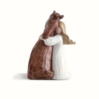 Statue de fille étreignant un cheval peinte à la main, figurine en résine, souvenir commémoratif, cadeau pour les amoureux des chevaux, adolescentes