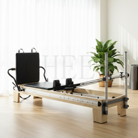 Reformer de Pilates en bois d'érable de qualité supérieure avec barre de pieds coulissante pour équipement de gym à domicile, entraînement de la force et de la flexibilité du tronc