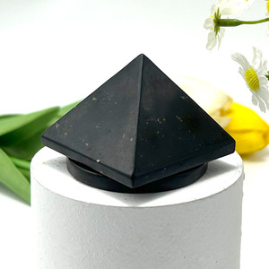 Pirámide de Shungita, Piedras Curativas de Cristal, Figura de Gran Pirámide, Pirámide de Piedra Natural, Meditación, Reiki, Equilibrio de Chakras - Product Image 2