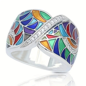 Anello Geometrico Colorato per Donne, Design in Smalto Stile Etnico, Elegante Gioiello alla Moda per Uso Quotidiano e Feste, Idea Regalo - Product Image 1