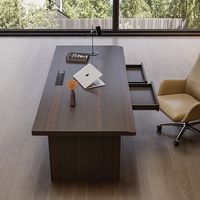 Bureau de travail réglable en hauteur, fabrication artisanale, bois massif résistant à l'usure, prix bas