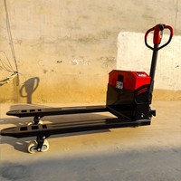 Transpalette Électrique 1500 kg - Équipement de Manutention Entièrement Électrique & Chariot Élévateur à Palettes Hauteur de Levage 80 mm Roues PU Utilisation Extérieure