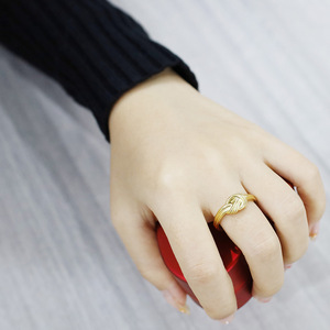 European Style Bowknot <b>Titanium</b> Steel <b>Ring</b> For Women 18K Gold Color Geometric Shape Jewelry Gift - Product Image 2