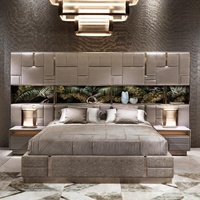 Lit king size italien de luxe avec tête de lit bibliothèque, rembourré en cuir véritable, pour chambre à coucher