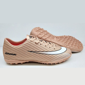 Chaussures <span class=keywords><strong>de</strong></span> football <span class=keywords><strong>de</strong></span> haute qualité, prix direct usine, pas cher, fabriquées en Chine - Product Image 3