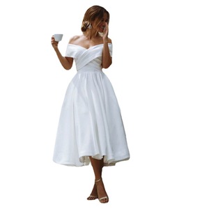 Nouvelle <span class=keywords><strong>robe</strong></span> <span class=keywords><strong>de</strong></span> mariée en satin, col dégagé, élégante, simple, épaules dénudées - Product Image 5