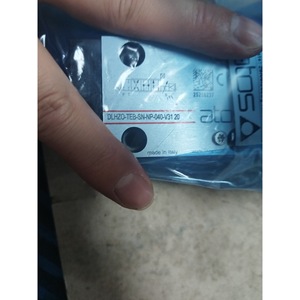 วาล์วควบคุมการไหลแบบสัดส่วน Atos รุ่น DlhzO-Teb-Sn-Np-040-V31 20 ผลิตในอิตาลี อุปกรณ์ควบคุมอุตสาหกรรมและระบบอัตโนมัติ - Product Image 1