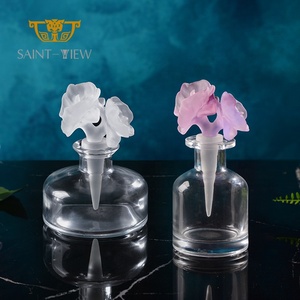وصول جديد: زجاجة عطر يدوية التصميم بشكل زهرة كريستالية بنفسجية 100 مل - Product Image 4