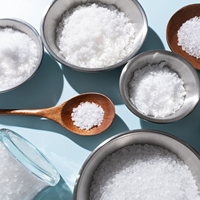 Wholesale Food Grade Industrial Refined Salt Rock Salt Nacl Sodium Chloride 99% Purity Supplier