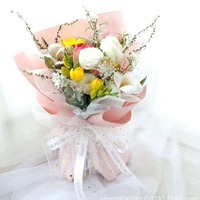 Papier d'emballage floral classique de 5 yards en filet doré étoiles et lune pour bouquets de fleurs fraîches