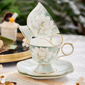 Juego de Tazas y Platos de Cerámica con Diseño Floral de Loto, Color Verde, Personalizable con Logotipo, para Café y Té, Hecho de Porcelana Fina - Product Image 3