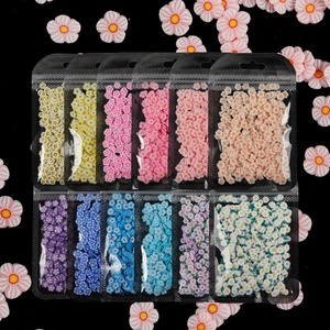 10 g/sac fleur manucure décoration bricolage conception ongles breloques accessoire couleur bonbon doux poterie 3D fleur pour ongles - Product Image 3
