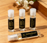 Étiquettes personnalisées pour flacons d'échantillons de parfum et d'huiles essentielles, flacons roll-on miniatures pour cosmétiques et parfums.