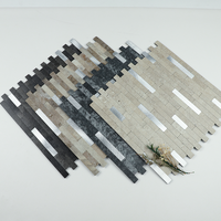 Produit promotionnel : Bande de carreaux composites en PVC et aluminium, motif marbre blanc et argenté, autocollants à peler et coller