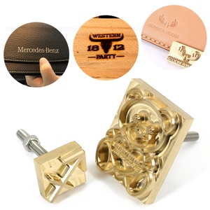 Conception personnalisée, estampage à chaud sur cuir, artisanat du cuir, sculpture artisanale, tampon numérique en cuir pour l'alphabet - Product Image 3